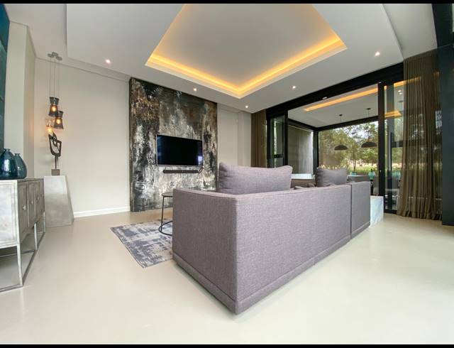 5 BEDROOM HOUSE FOR SALE IN STEYN CITY